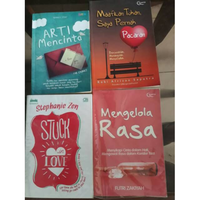 Jual Buku Dan Novel Bekas, SUPER SALE!!! | Shopee Indonesia