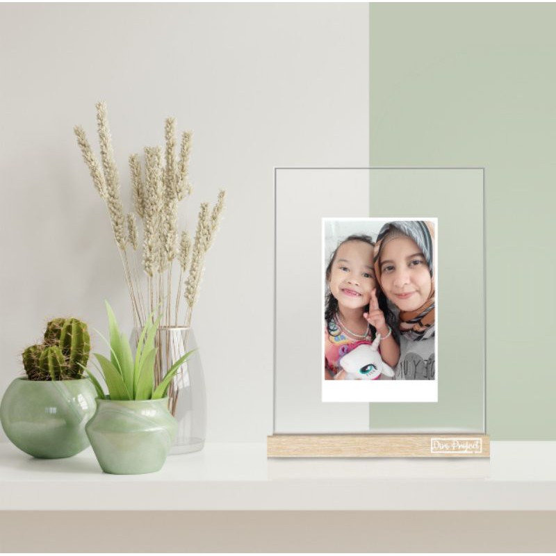 Jual Standing Frame With Double Acrylic Cetak Foto Langsung Tanpa