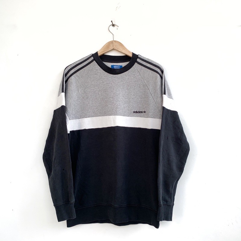 Adidas itasca crew sweatshirt hot sale