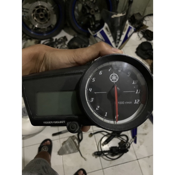 Jual mesin speedo speedometer Yamaha r15 v2 Shopee Indonesia