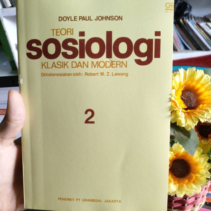 Jual Ready Buku Teori Sosiologi Klasik Dan Modern 2 Doyle Paul Johnson Shopee Indonesia