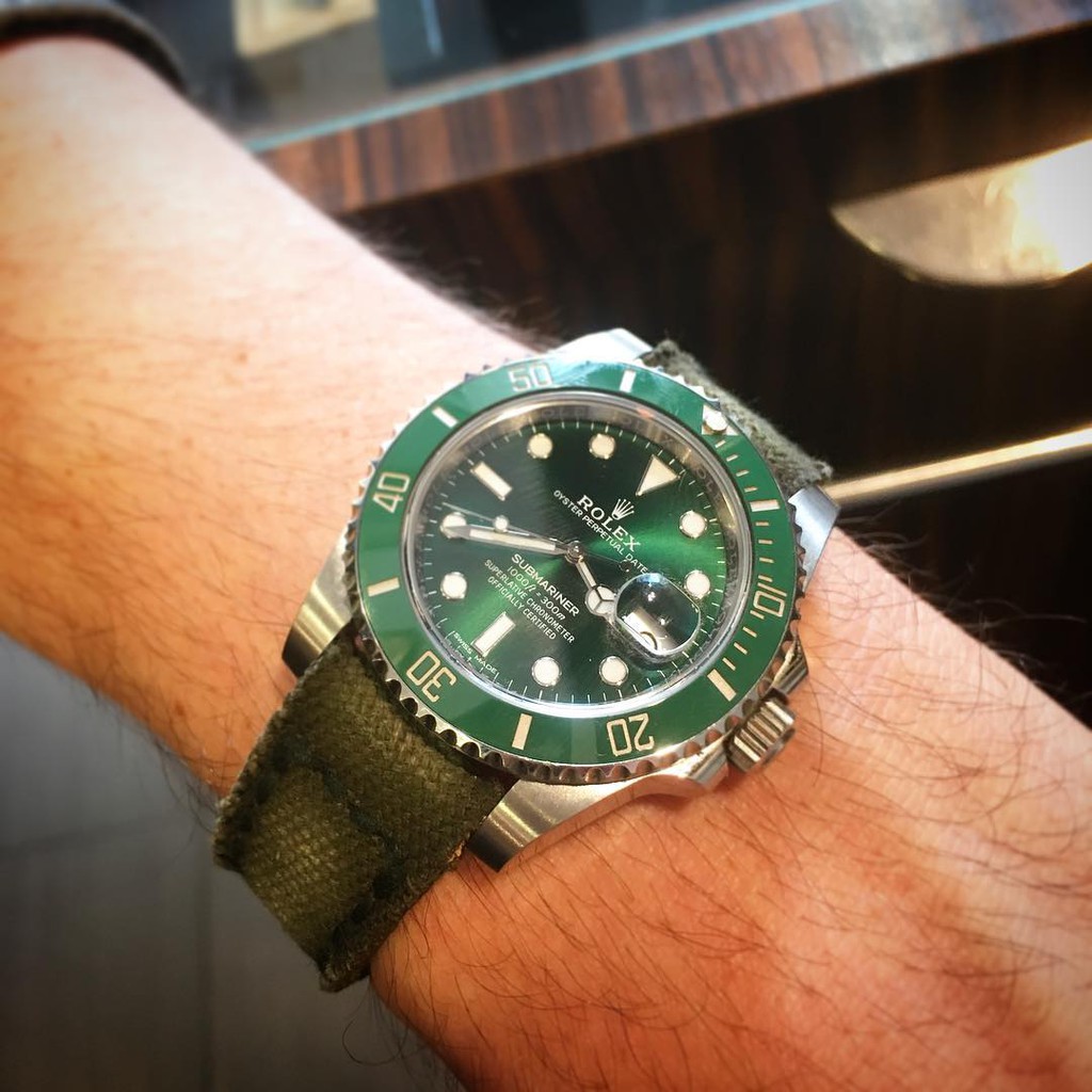 Rolex hulk hot sale submariner harga