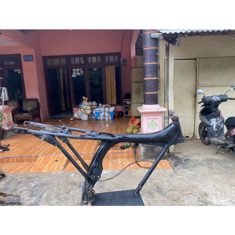Jual Rangka honda cb original rangka honda cb rangka honda cg 125 utuh