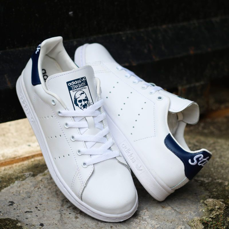 Adidas stan smith script white navy hotsell