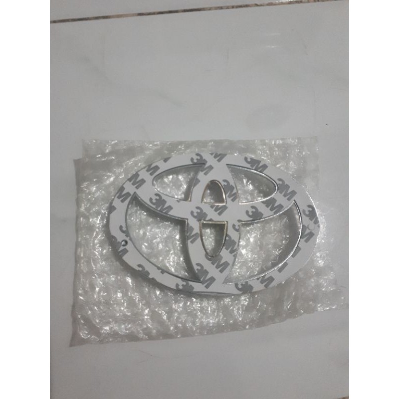 Jual Emblem Toyota Untuk Calya Shopee Indonesia