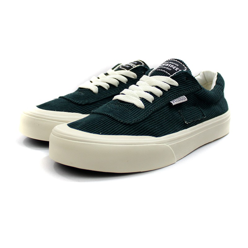 Poison street shoes store