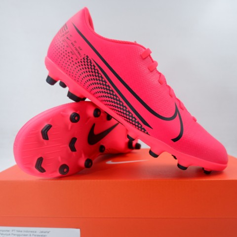 Nike Vapor 13 Club FG/MG Laser Crimson Red Soccer Cleats AT7968