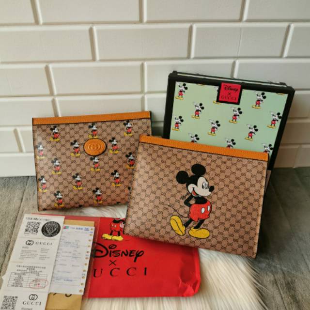 Gucci mickey mouse discount clutch
