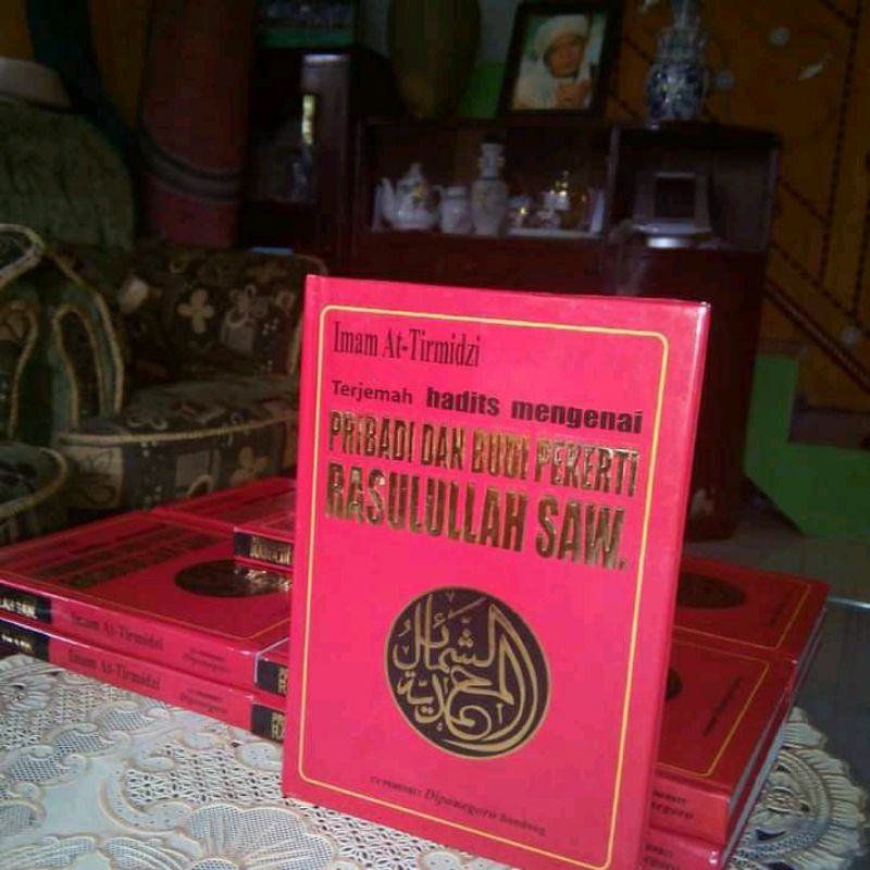 Jual Buku Pribadi Dan Budi Pekerti Rasulullah Saw Terjemah Kitab