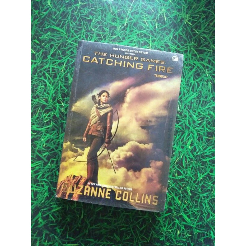 Jual THE HUNGER GAMES CATCHING FIRE - SUZANNE COLLINS | Shopee Indonesia