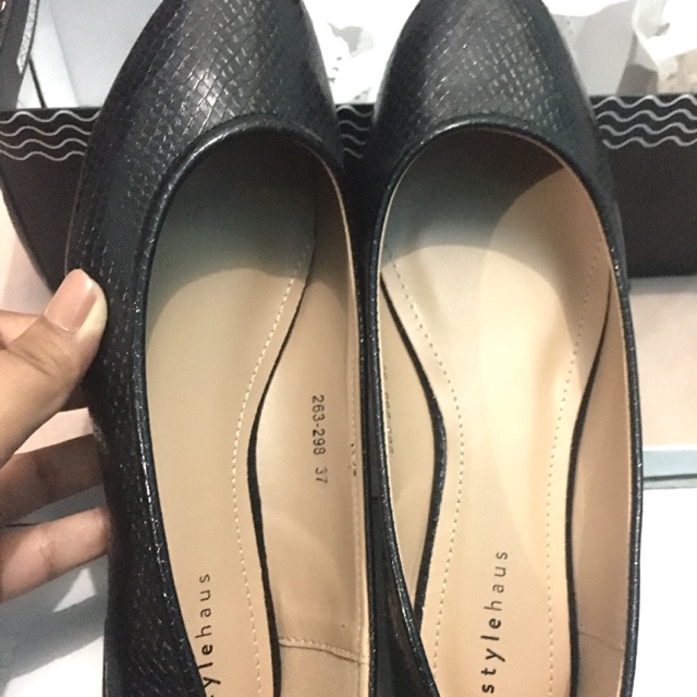Jual Sepatu Flat shoes hitam ( Style Haus) Shopee Indonesia