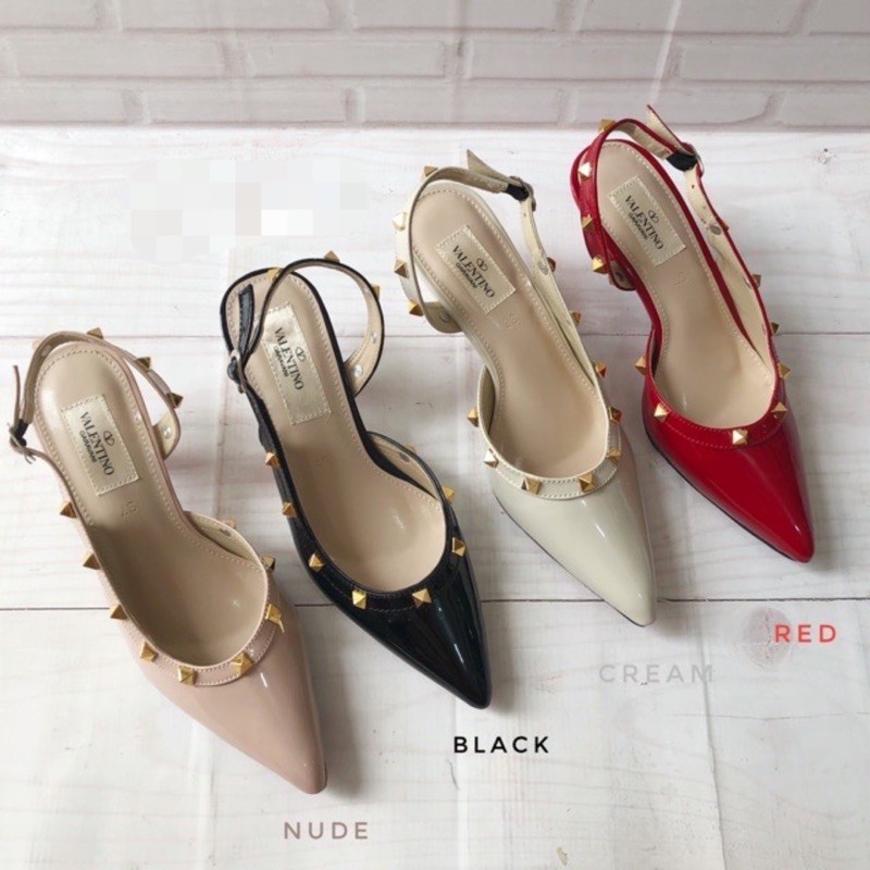 Harga best sale heels valentino