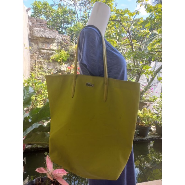 Jual preloved tote bag lacoste Shopee Indonesia