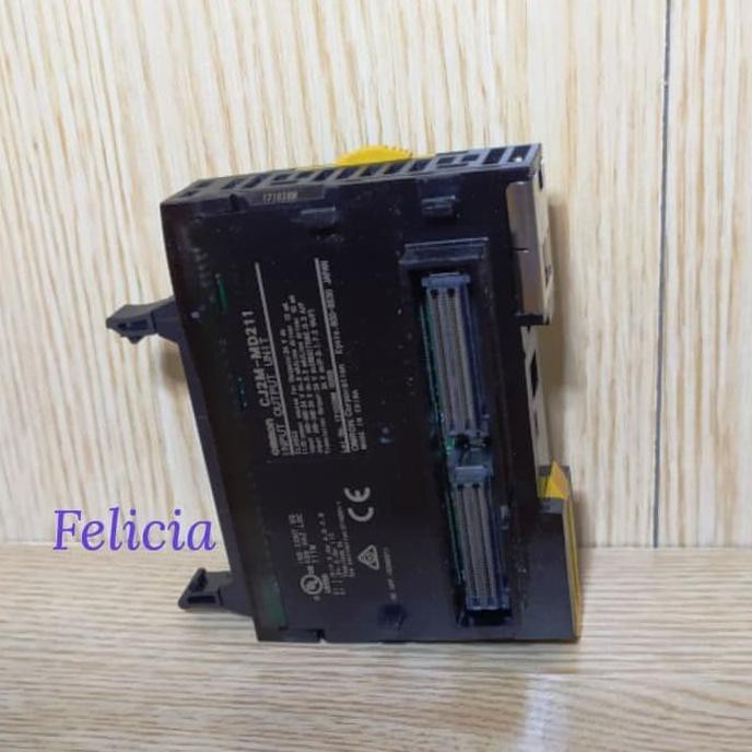 Unité D'entrée/sortie Omron CJ2M-MD211 - Module E/S Pour Automate, Occasion