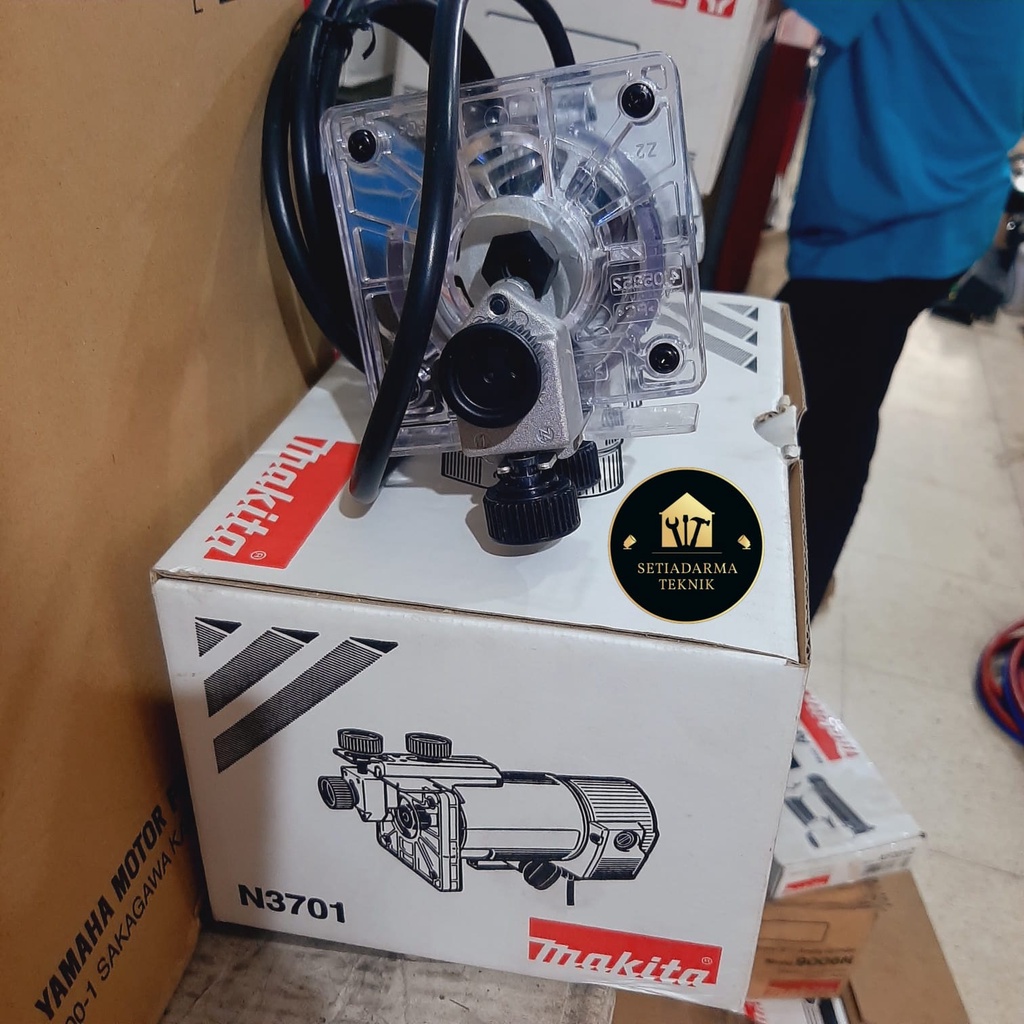 Jual MESIN PROFIL KAYU TRIMER N3701 MAKITA | Shopee Indonesia