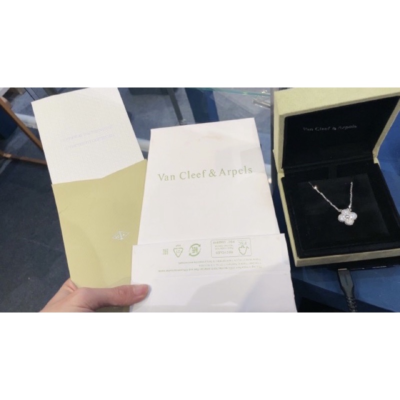 Jual VCA Van CLeef arpels authentic Full diamond Shopee Indonesia