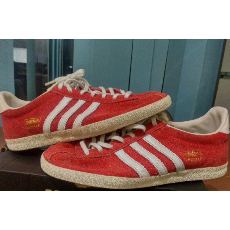 Adidas gazelle og clearance red