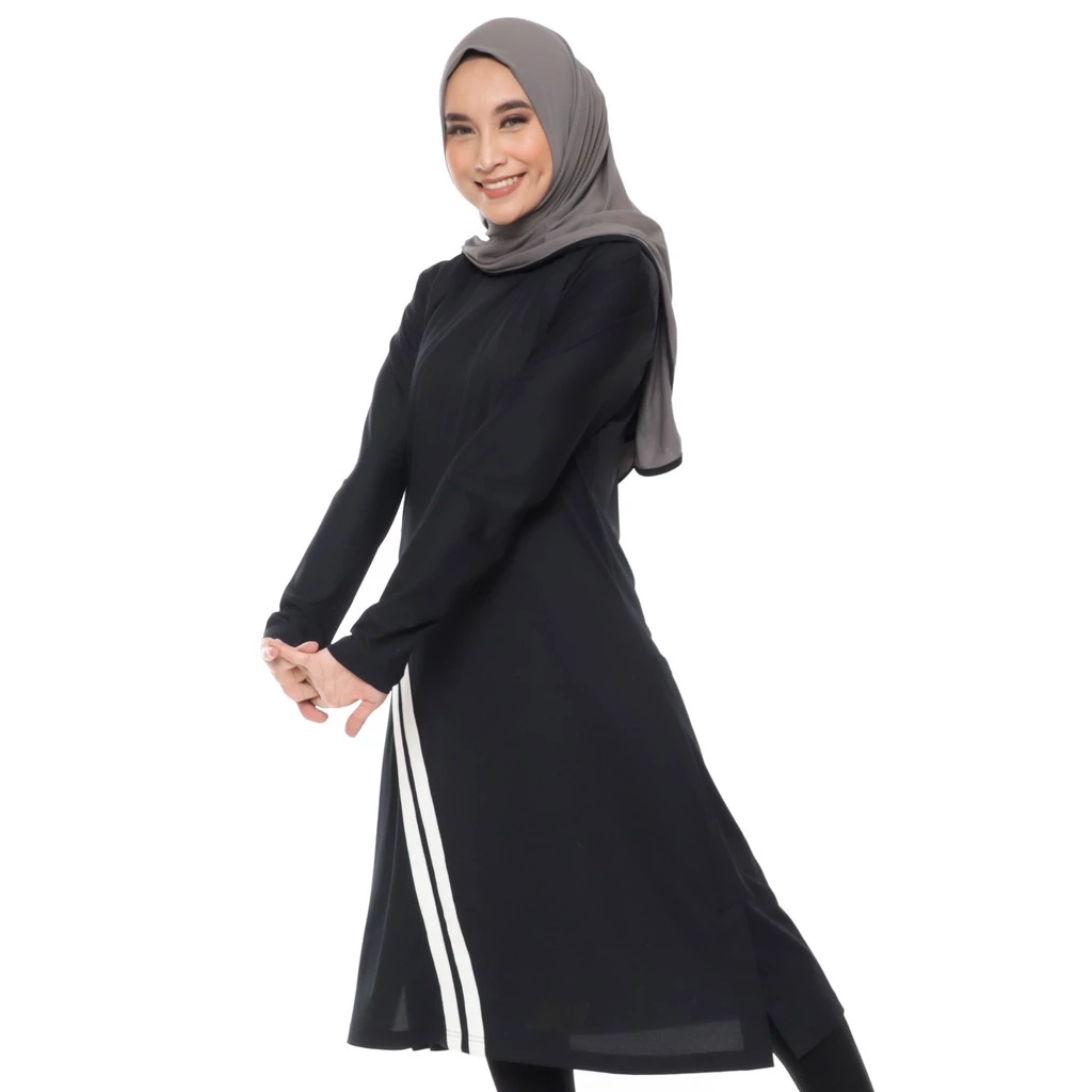Baju Olahraga Muslimah Arktiv Long Stripe Basic untuk Aktivitas Sehari-hari