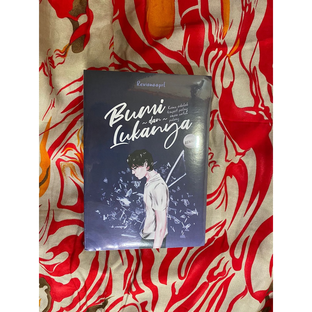 Jual Novel Bumi Dan Lukanya By Revianaaprl | Shopee Indonesia