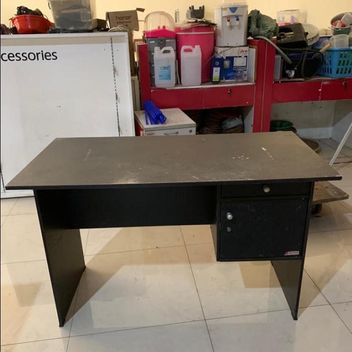 Jual MEJA KERJA BELAJAR KANTOR KAYU UKURAN 73 x 120 x 59 SECOND 98%
