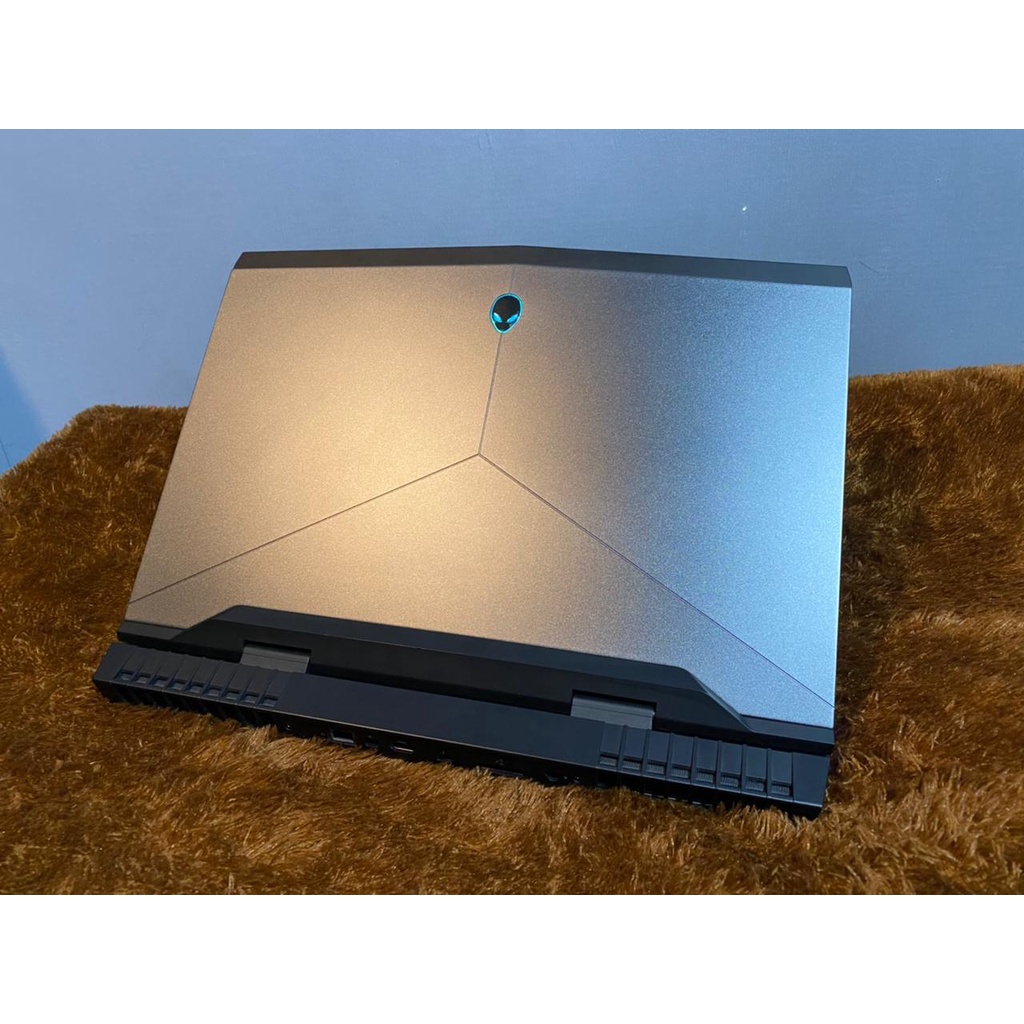 Jual Laptop Gaming Alienware 17 R4 Core i7 7820HK GTX 1080