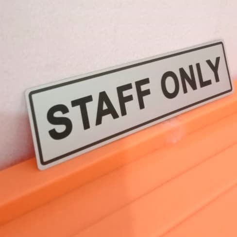 Jual LABEL STAFF ONLY UK 19,5X4,5CM | Shopee Indonesia