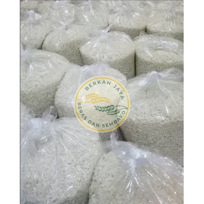 Jual Beras C4 Raja Istimewa 1 KG | Shopee Indonesia