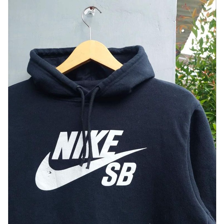 Harga shop hoodie nike