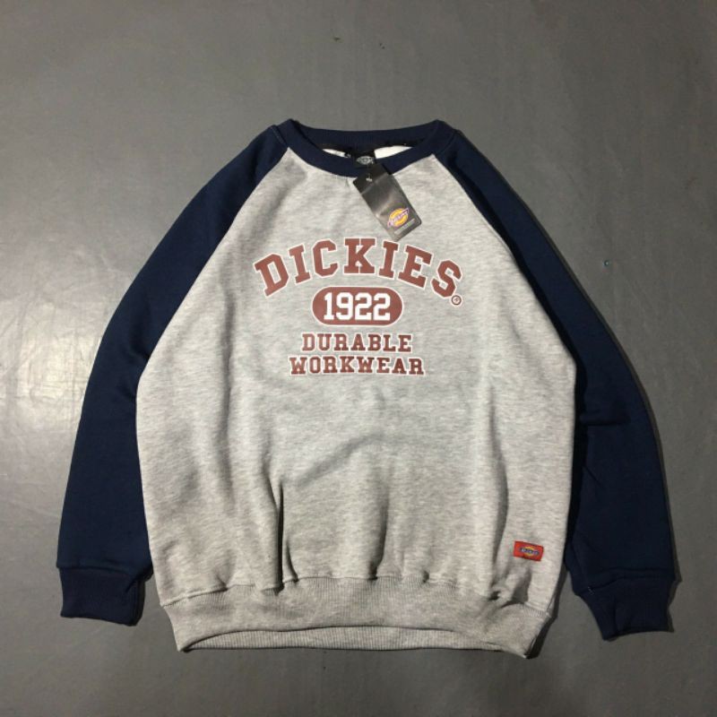 Harga crewneck dickies discount original