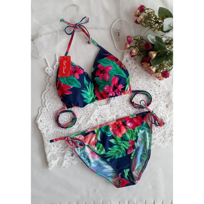 Jual BK.3301R.RED HIBISCUS FLOWER - BIKINI PANTAi SEGITIGA IKAT WITH ...