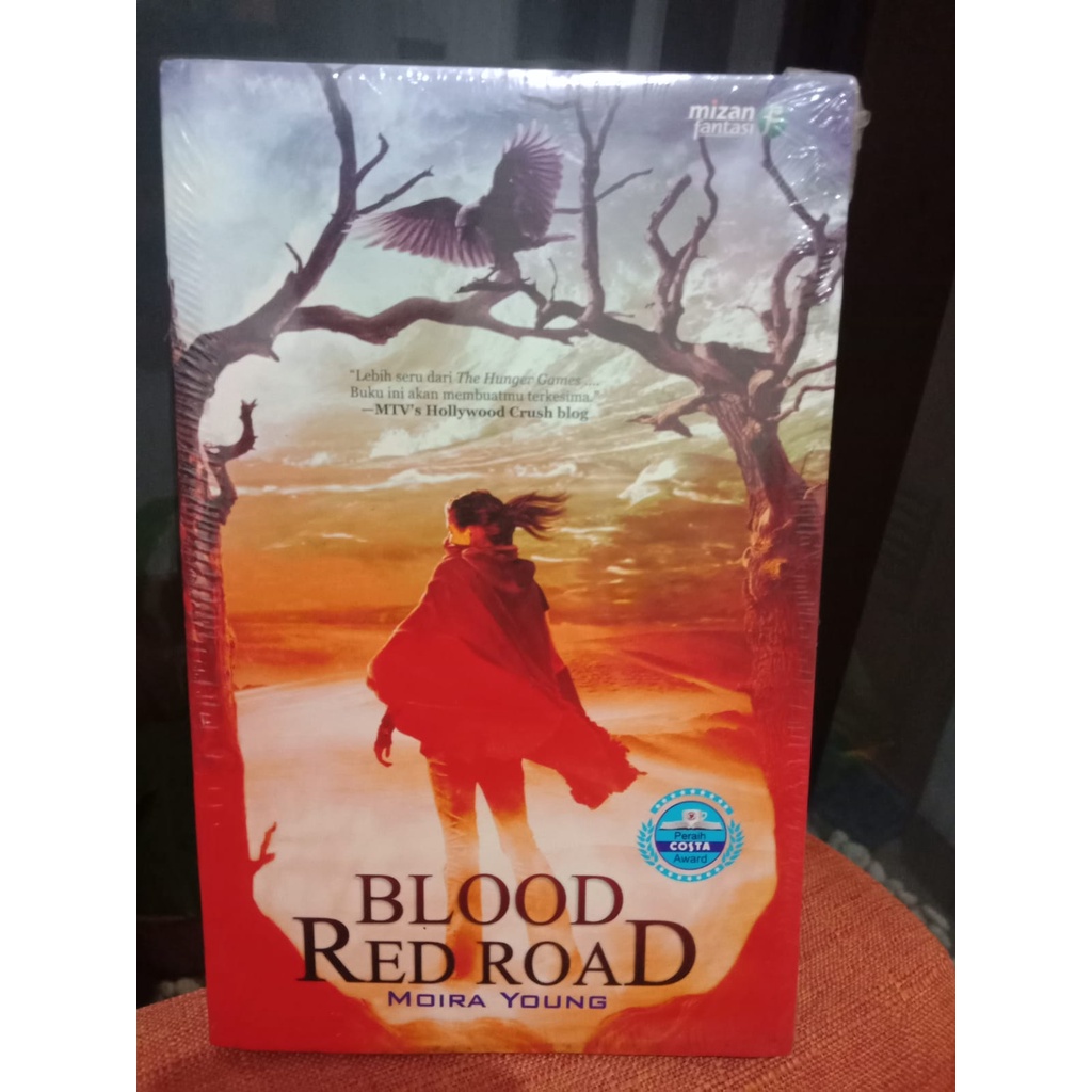 Jual Blood Red Road - Moira Young | Shopee Indonesia