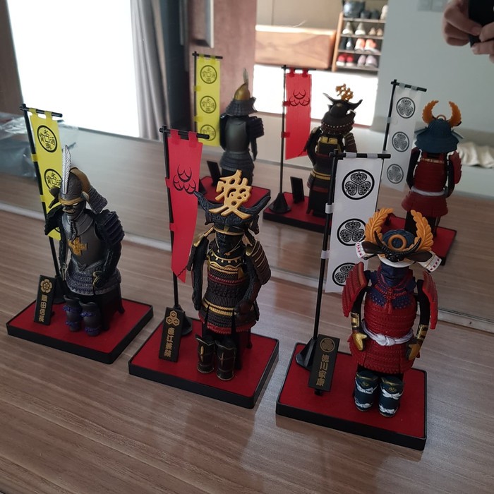 Action store figure samurai