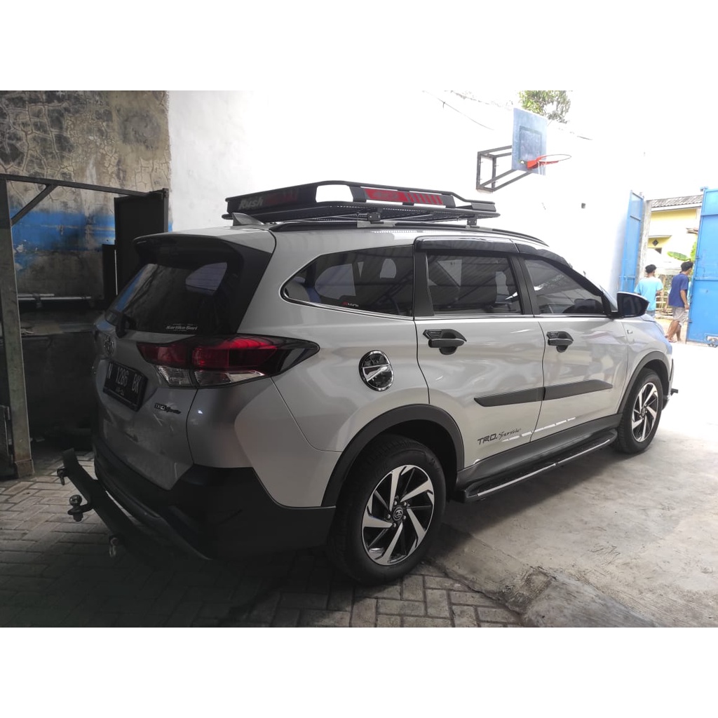 Rak atas best sale toyota rush