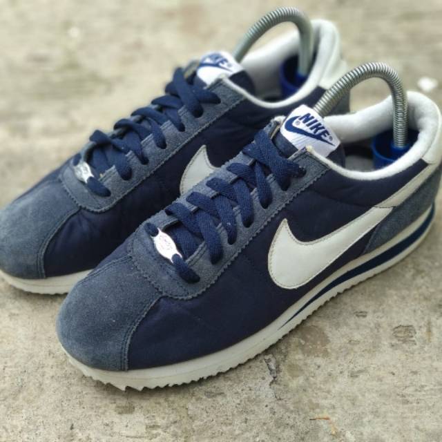 Nike cortez biru sale