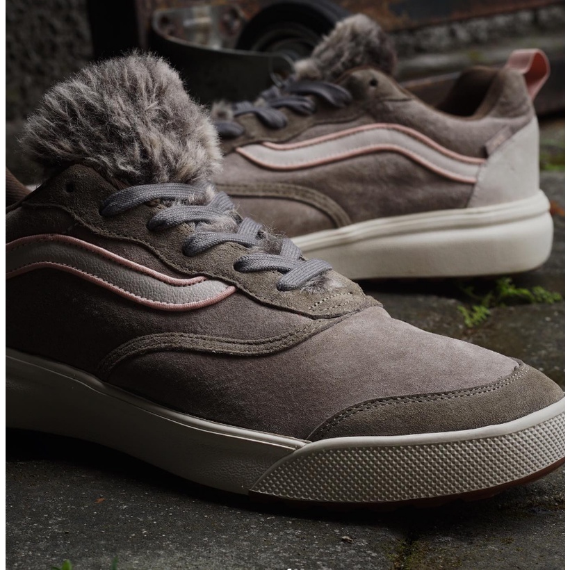 Vans 2024 wolf pack