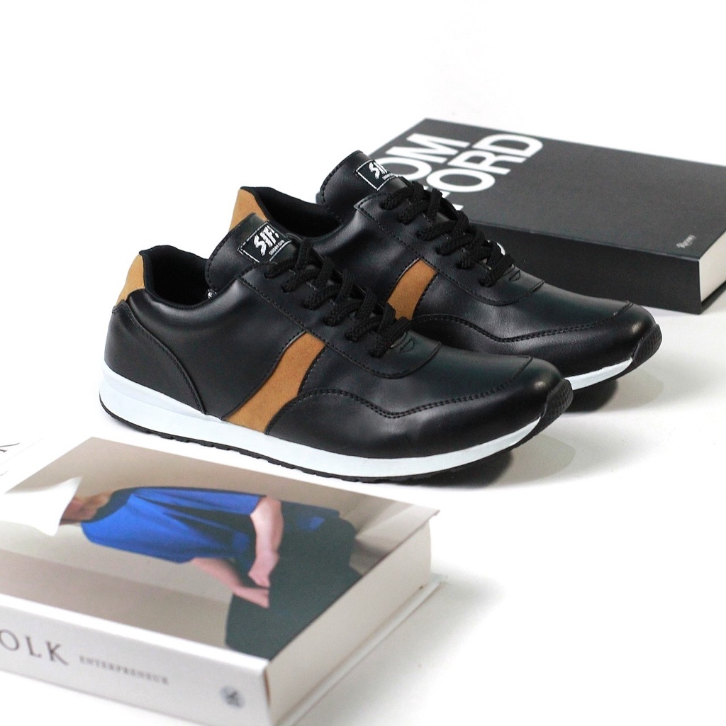 Jual Sepatu Sneakers Pria Terbaru / Sepatu Kets Kuliah Olahraga