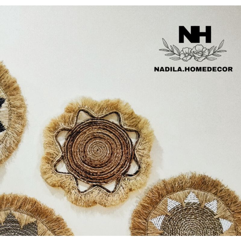 Jual Walldecor anyaman bulat banana rumbai | Shopee Indonesia