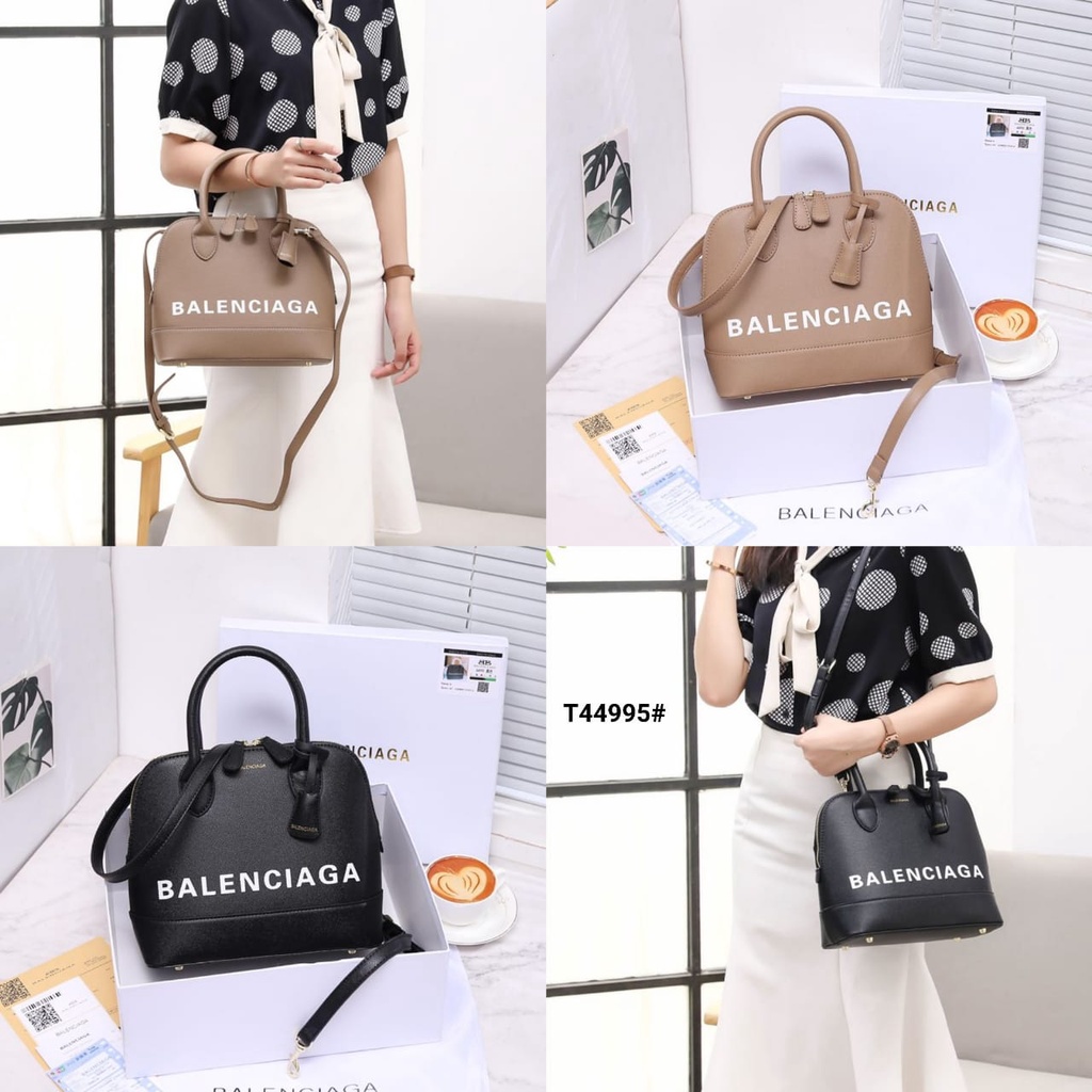 Jual Tas Balenciaga Alma Ville Xxs T44995 RFV 94 batam impor original fashion branded reseller sale Shopee Indonesia