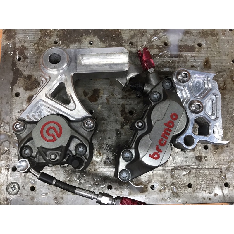 Jual breket kaliper depan belakang ninja RR 2P dan 4pBig disk depan ...