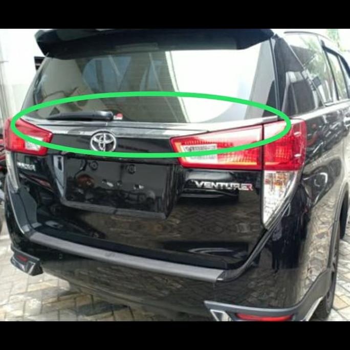 Jual LIST KACA BELAKANG INOVA VENTURER ORIGINAL TOYOTA. | Shopee Indonesia