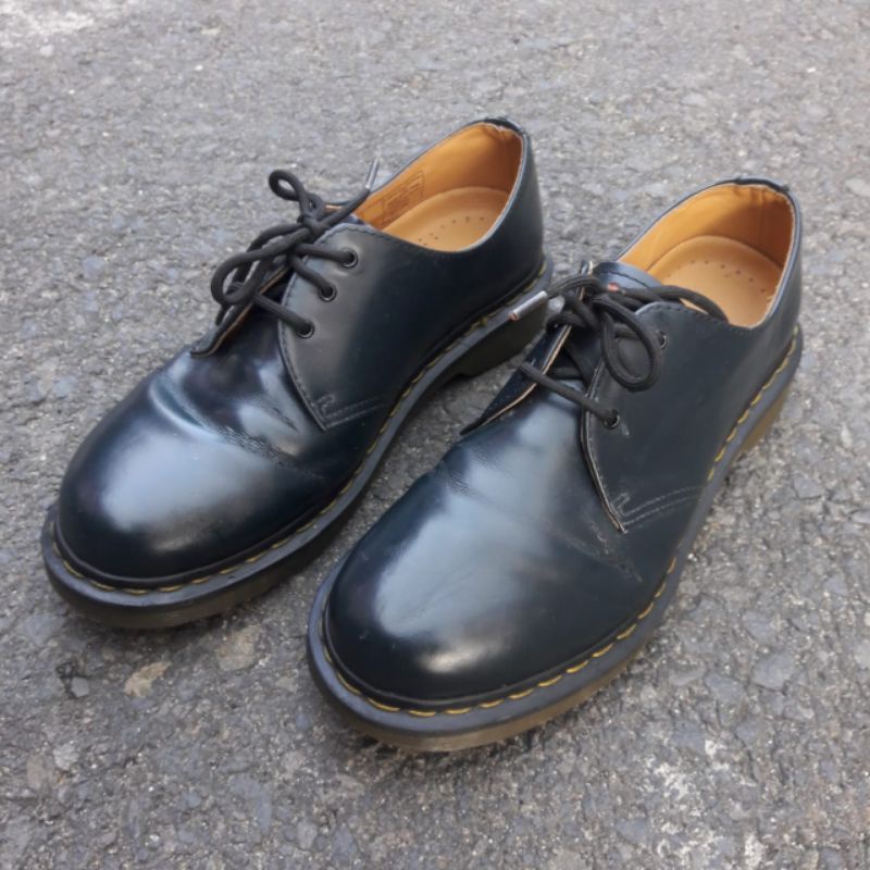 Dr best sale martens 11837