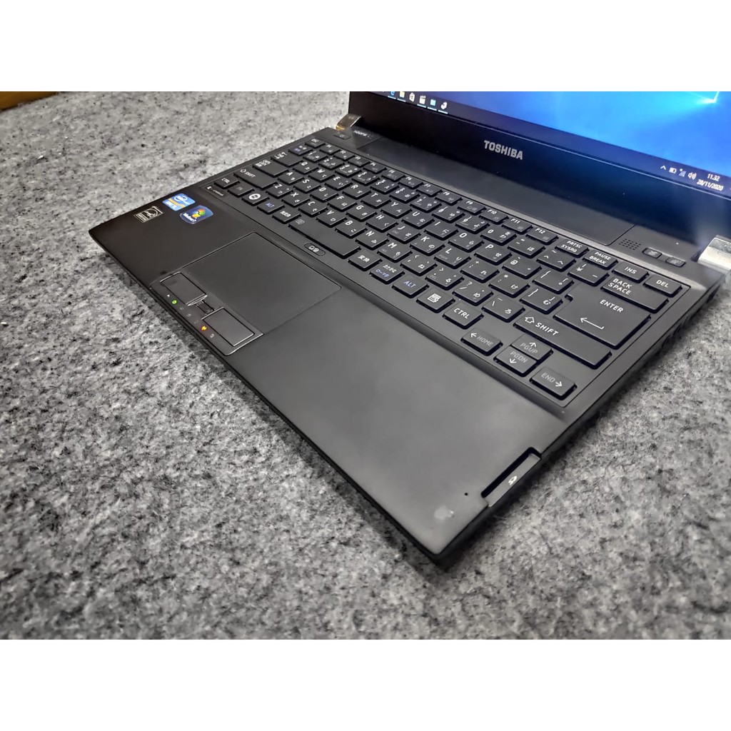 送料無料】TOSHIBA dynabook R732 Core i5 4GB HDD250GB 無線LAN