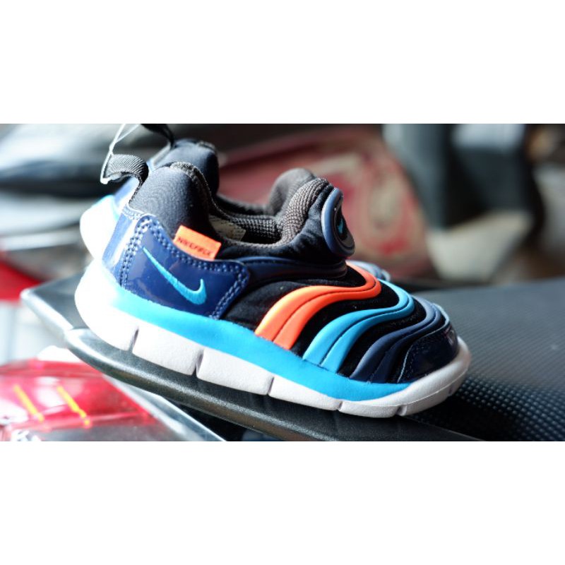 Nike dynamo shop free kid