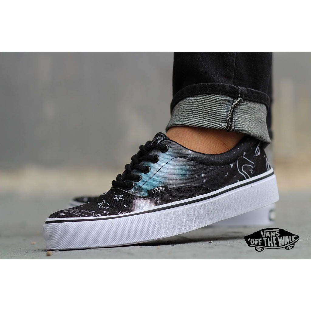 Vans galaxy shop hitam