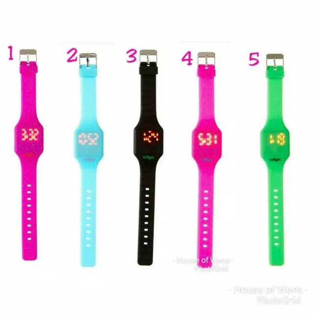 Smiggle watch best sale this space