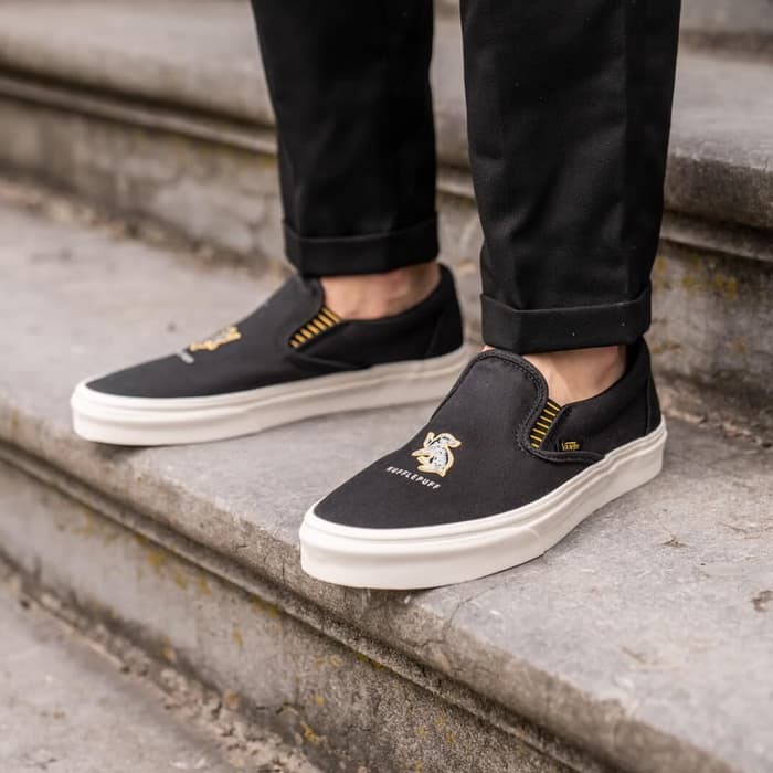 Vans slip on on sale harry potter hufflepuff