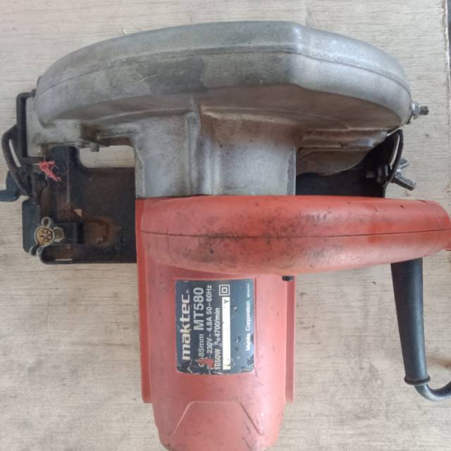 Circular Saw maktec