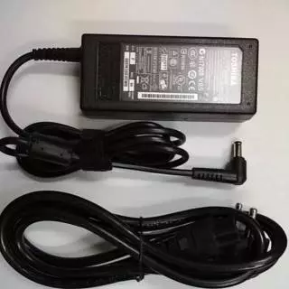 Charger toshiba original 19v-3,42A c640 L640 L730 L745 C800 C840 L10 L510 T135 C40 M35X M40X B40A