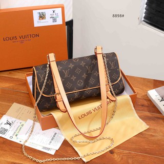 LV/Louis Vuitton Twinny Presbyopia Chain Horn Handbag 