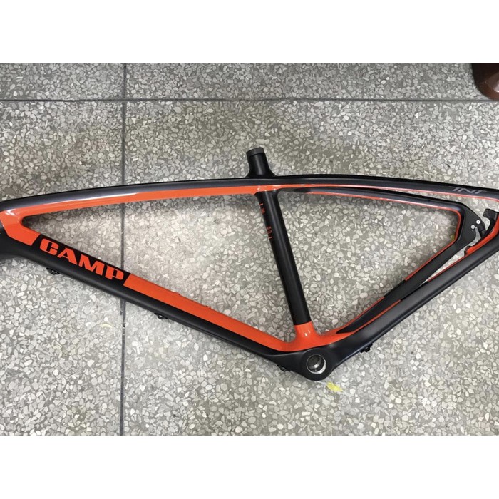 Frame sepeda best sale carbon terbaik